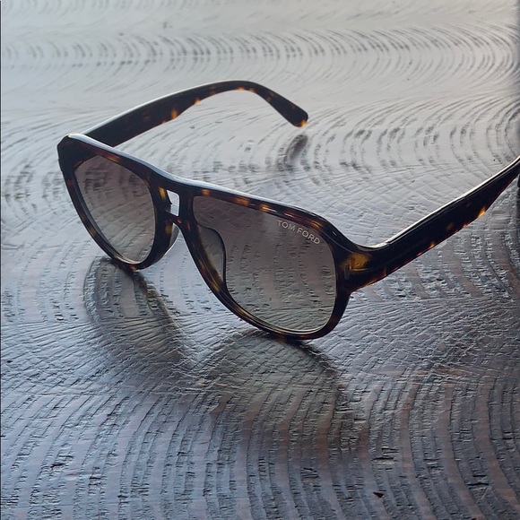 Tom Ford Dylan Sunglasses - Picture 3 of 7